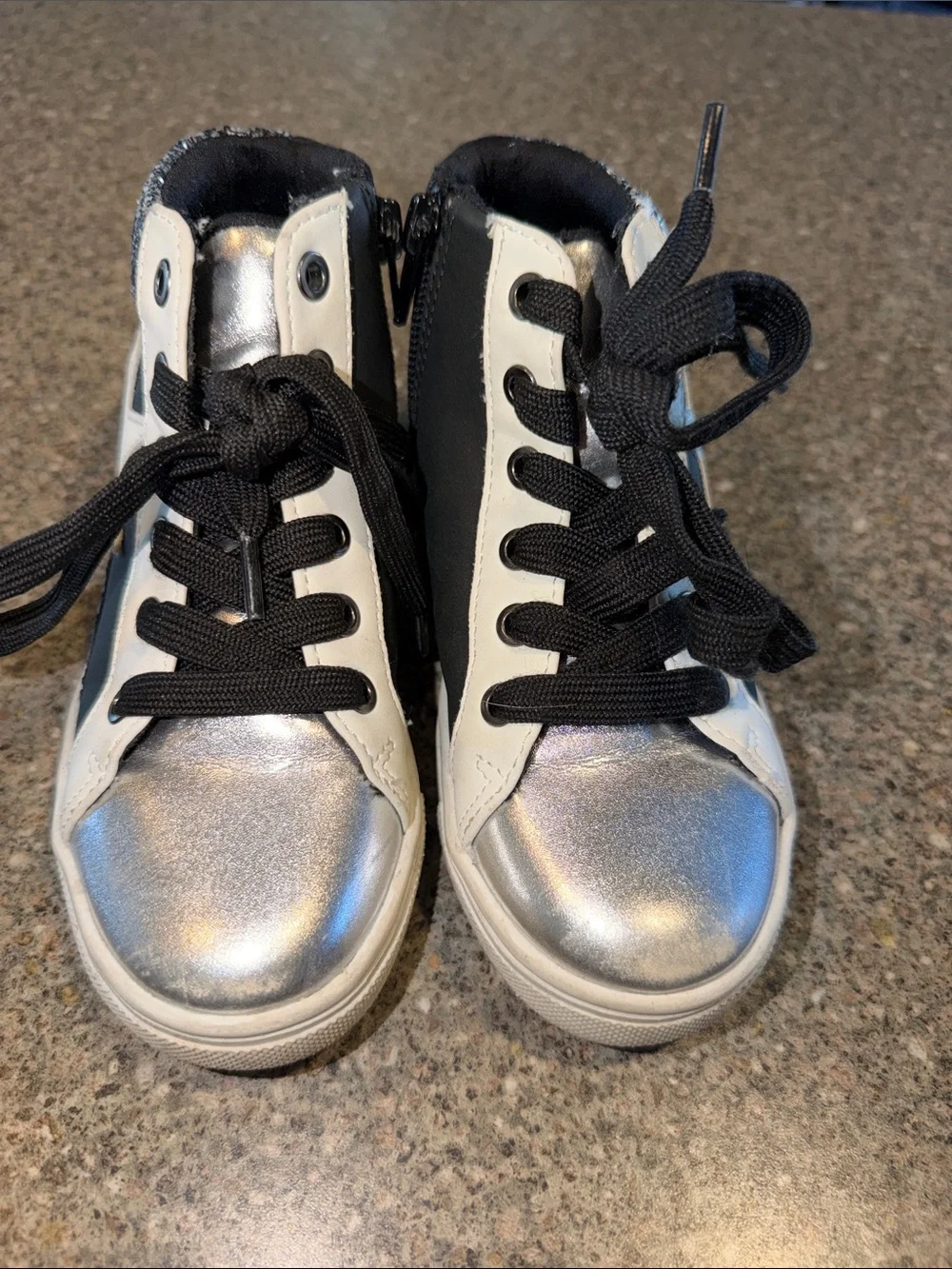 Kids Glitter High-Top Sneakers with Star Accent